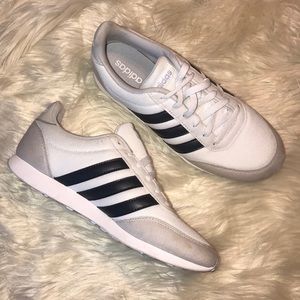 Adidas Tennis Shoes